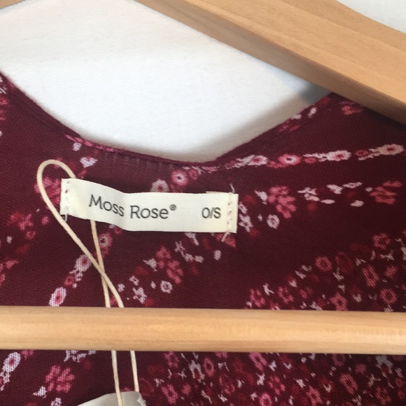 Moss Rose Cranberry Colored Kimono Cover Up with Small Flower Accents NWT OS - Picture 7 of 10